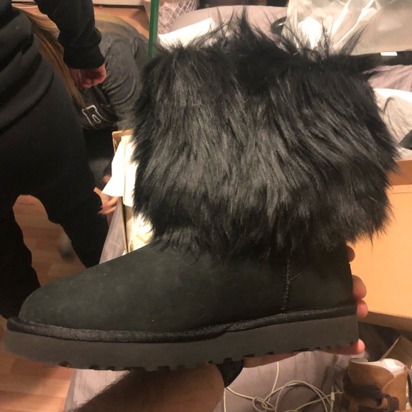 Ugg boots size 7 - Picture 4 of 5